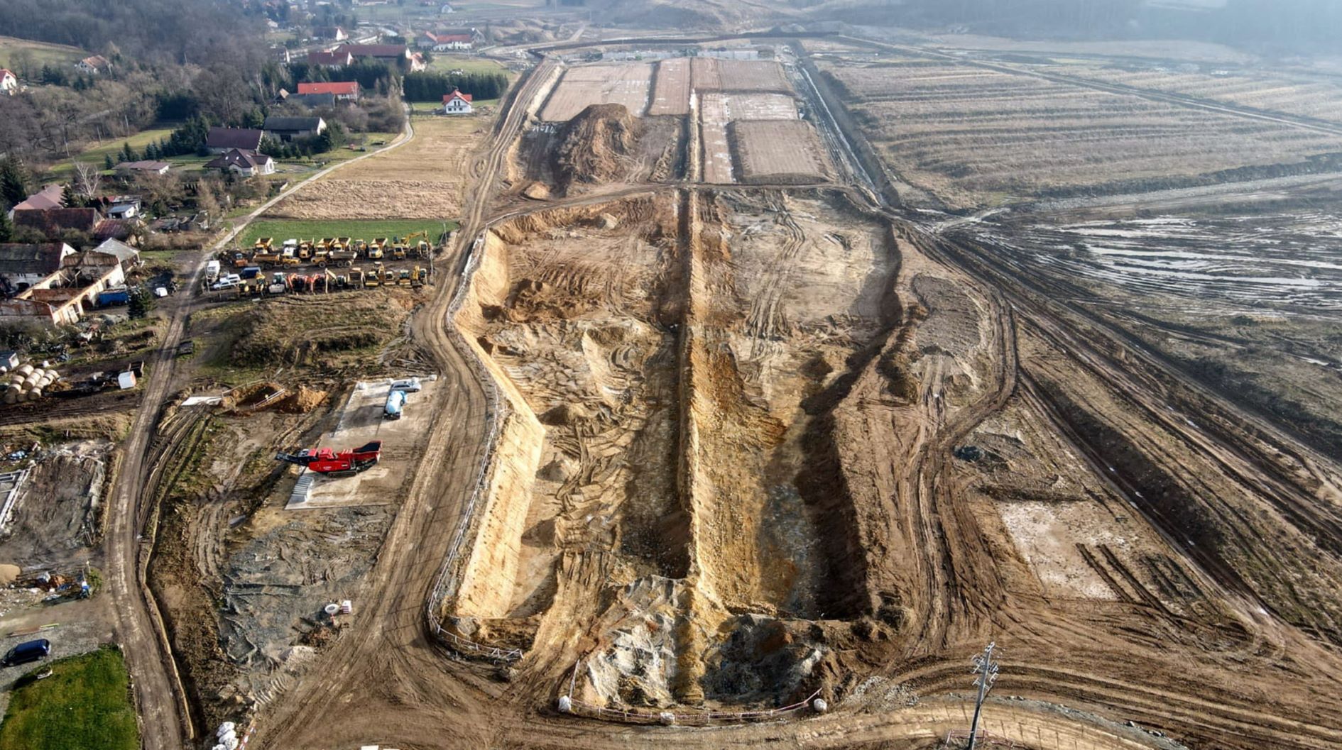 Budowa suchego zbiornika przeciwpowodziowego na rzece Bystrzyca Dusznicka w miejscowości Szalejów Górny